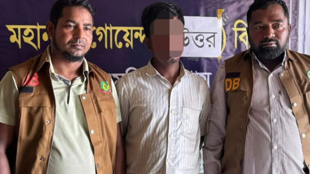 চট্টগ্রামে থানার পেছনে ছিনতাই, ভিডিও ফুটেজে শনাক্ত মূলহোতা গ্রেপ্তার