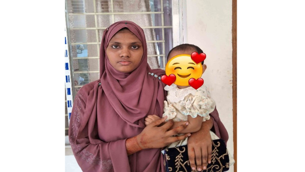 অবশেষে মায়ের কোলে ১৩ মাসের শিশু, স্বামীর ঘরে ফিরলেন রুমি