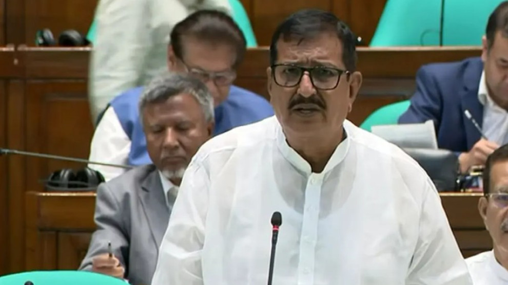 ভূমিমন্ত্রীর শারীরিক অবস্থার উন্নতি, আগের চেয়ে সুস্থ বোধ করছেন