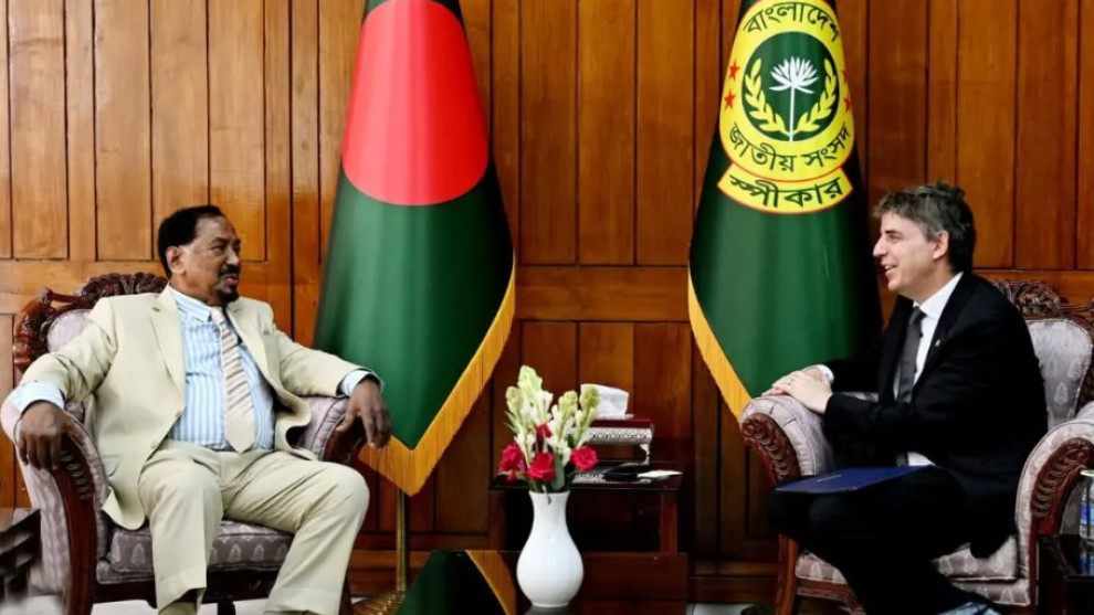 বঙ্গোপসাগরে তেল-গ্যাস উত্তোলনে সুইডিশ কোম্পানিকে বিনিয়োগের আহ্বান স্পিকারের