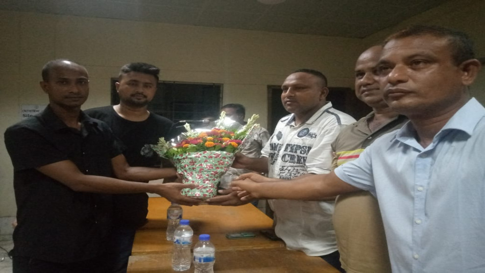হরিদেবপুর ইউনিয়ন স্বেচ্ছাসেবক দলের কর্মী সভা অনুষ্ঠিত