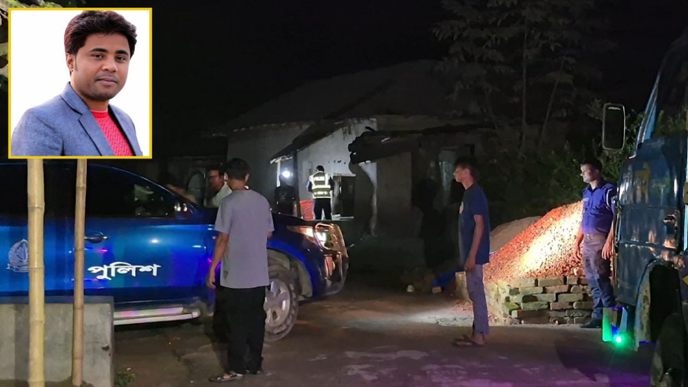 পুলিশের হাত থেকে হাতকড়াসহ আওয়ামী লীগ নেতাকে কেঁড়ে নিল স্বজনরা