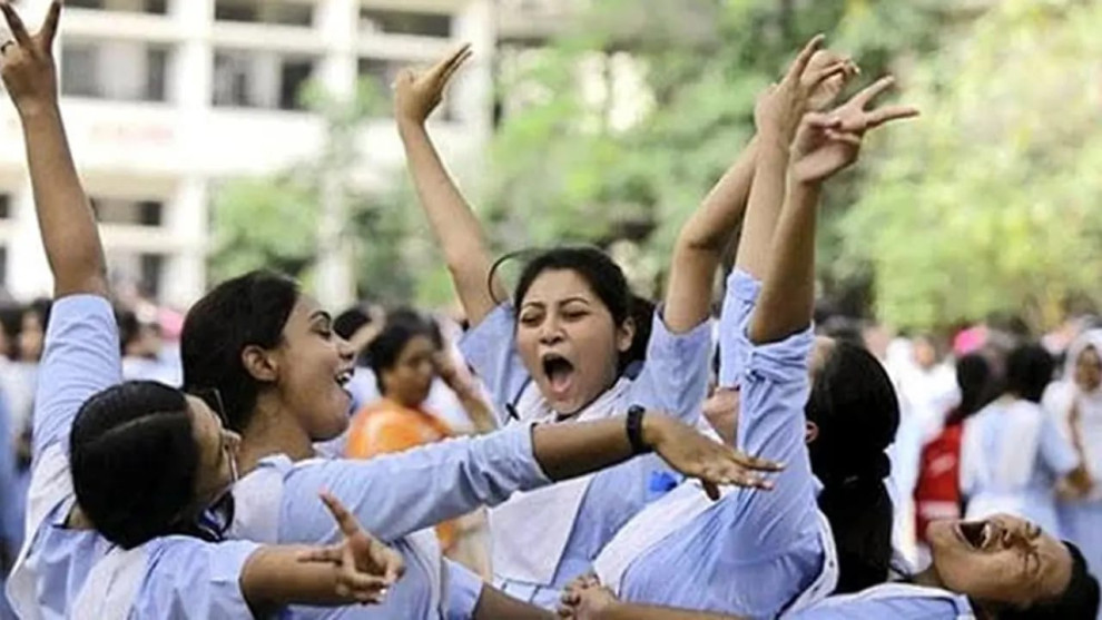 এইচএসসি পরীক্ষায় ৩৪৫টি প্রতিষ্ঠানে শতভাগ পাস, ২০২টিতে পাস করেনি কেউ