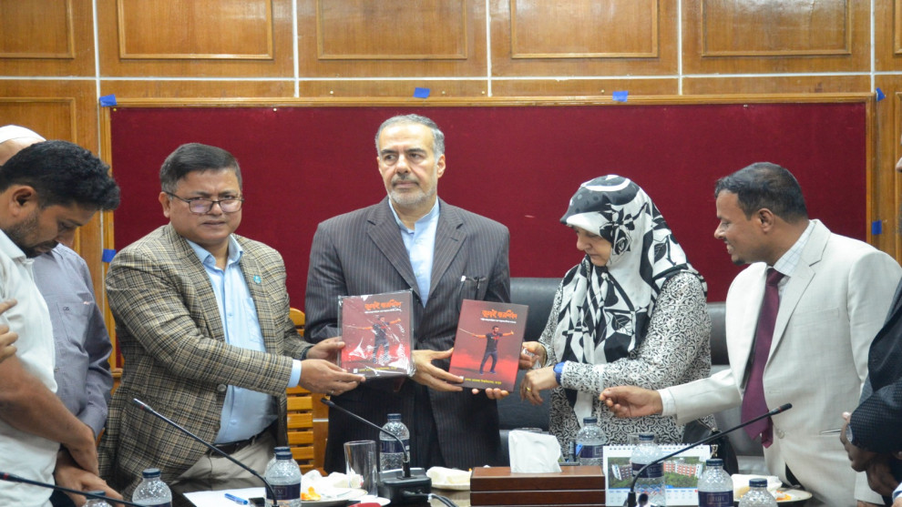 বেরোবি উপাচার্যের সাথে ইরানের রাষ্ট্রদূতের সৌজন্য সাক্ষাৎ অনুষ্ঠিত