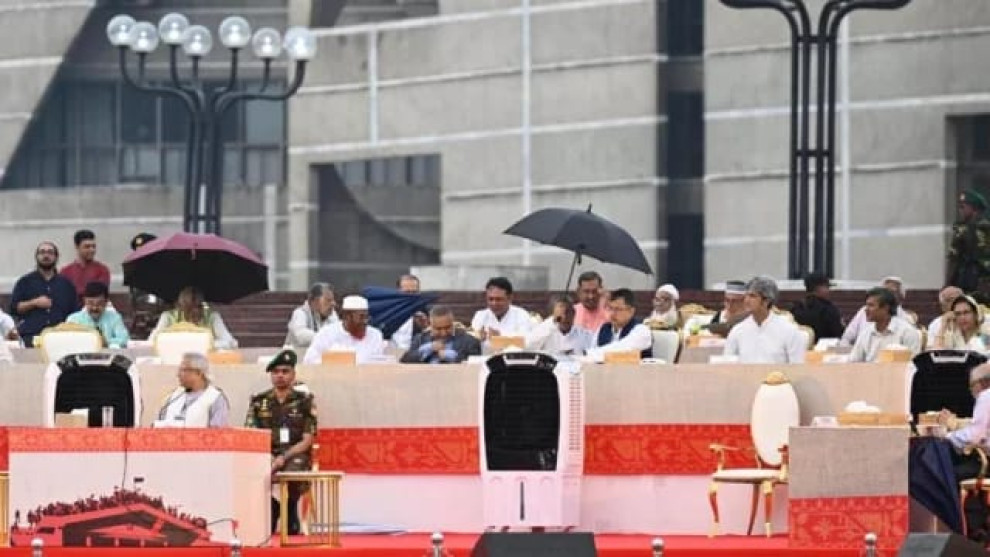 জুলাই সনদে সাক্ষর করলেন ড. ইউনুসসহ রাজনৈতিক দলের নেতৃবৃন্দ, করলো না কোন দল?