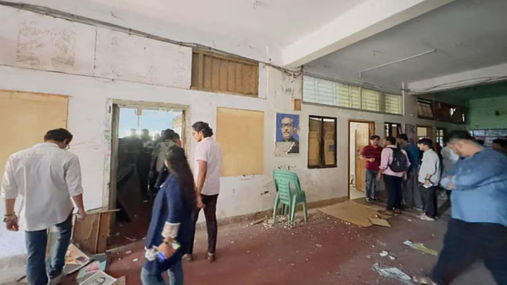 চট্টগ্রামে আওয়ামী লীগ কার্যালয় দখলের অভিযোগ এনসিপি নেতার বিরুদ্ধে