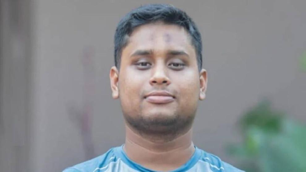 সেনাবাহিনীর একজন ঊর্ধ্বতন কর্মকর্তা নির্বাচন নিয়ে ষড়যন্ত্র করছেন: হাসনাত