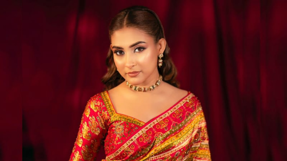 মেহজাবীন চৌধুরী ও তার ভাইয়ের বিরুদ্ধে গ্রেপ্তারি পরোয়ানা