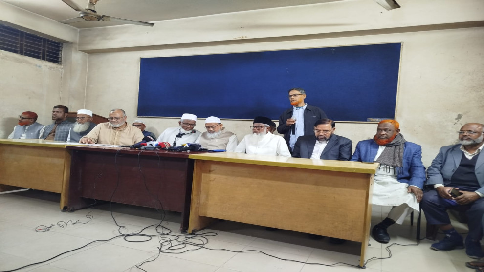 যশোরে নেতকর্মীদের উপর হামলার অভিযোগে নব নির্বাচিত ৫ জামায়াত এমপির সংবাদ সম্মেলন