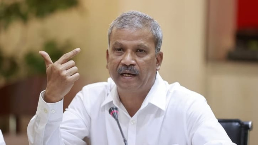 সহজ ভাষায় রাসুল (স.) এর জীবনী নিয়ে বই লিখতে চান আসিফ নজরুল