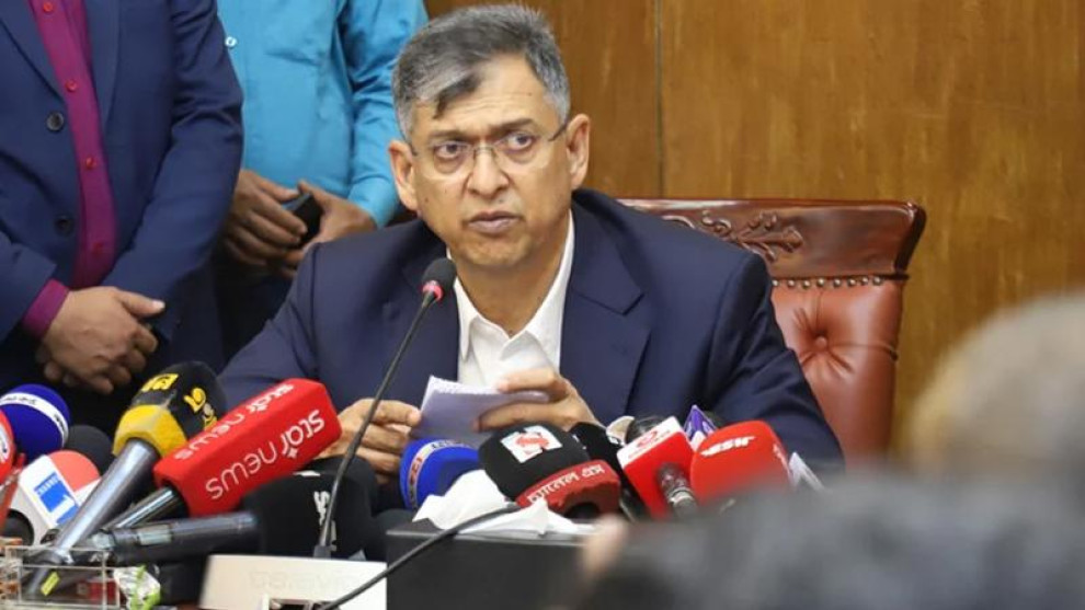 সাবেক ক্রীড়া উপদেষ্টা গায়ের জোরে বিসিবি দখল করেছিল: স্বরাষ্ট্রমন্ত্রী