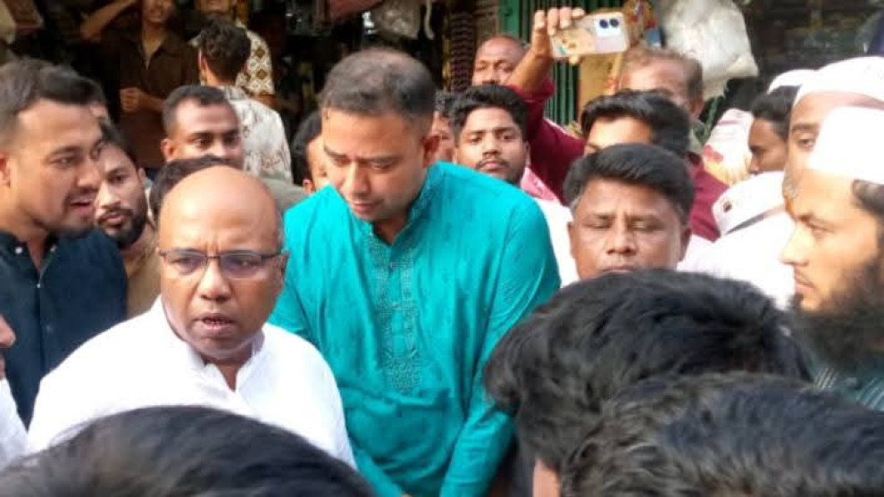 ঈদগাঁওতে ফায়ার সার্ভিসের স্থান পরিদর্শন করলেন কাজল