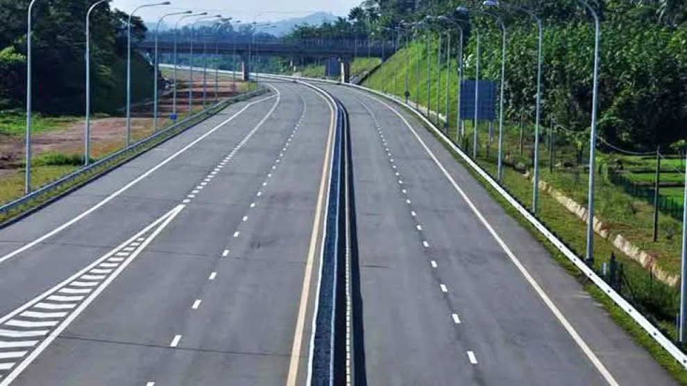 চট্টগ্রাম কক্সবাজার মহাসড়ক ৪ লাইনে রূপ নিচ্ছে