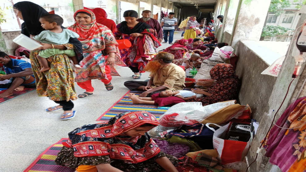 হামের ভয়াল থাবা: এক মাসে ৩৭ শিশুর মৃত্যু, ৭৩% ছিল টিকাবঞ্চিত—দায় কার?