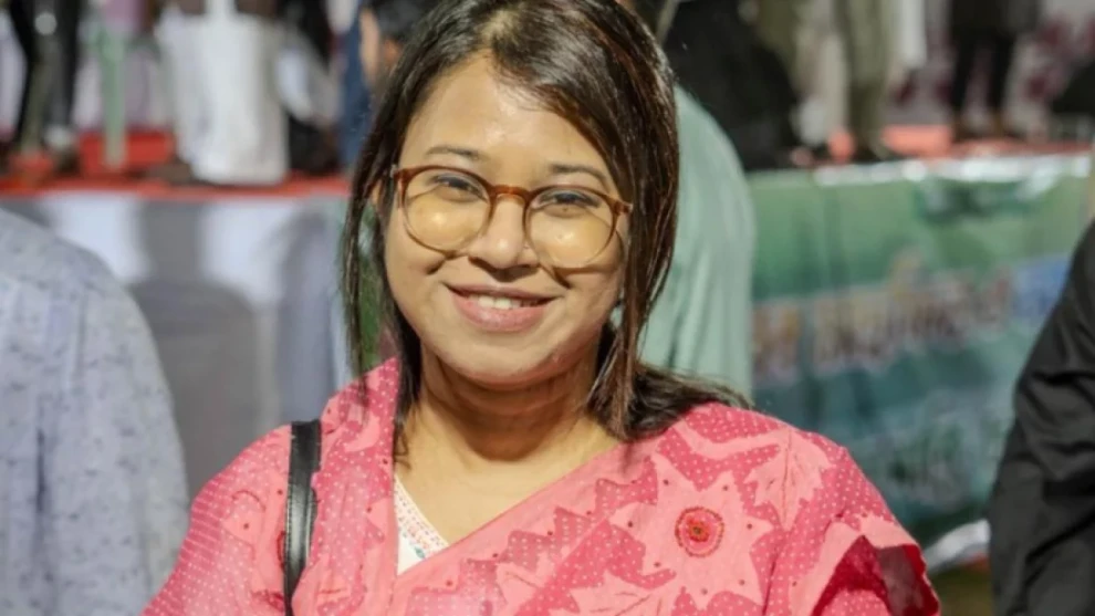মনিরা শারমিনের মনোনয়নপত্র বাতিল