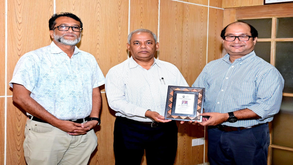 চবি উপাচার্যের সঙ্গে ফুলব্রাইট স্কলার ড. সাইয়েদ মাহমুদের সৌজন্য সাক্ষাৎ