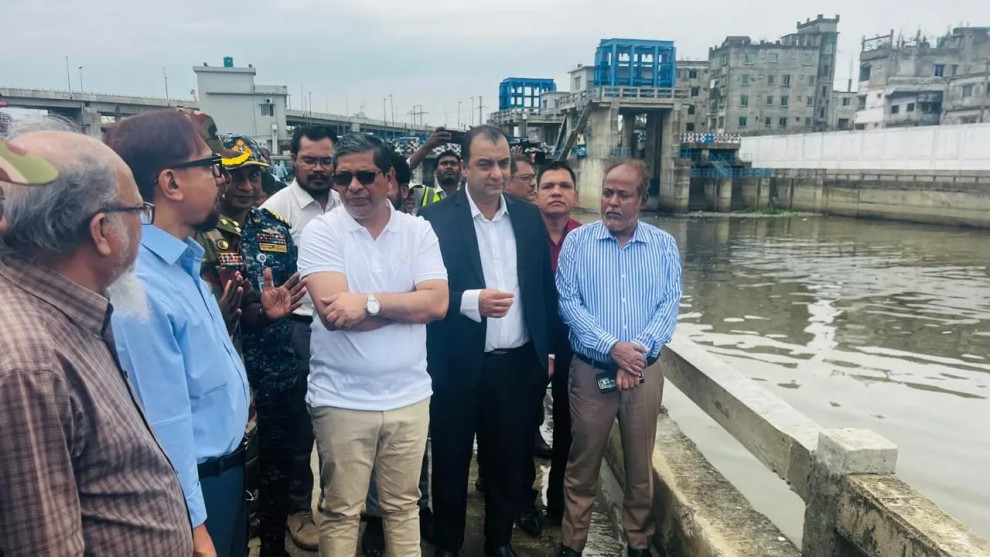 জলাবদ্ধতা দেখতে চট্টগ্রামে প্রতিমন্ত্রী, ‘ভাসছে না শহর’ মন্তব্যে বিতর্ক