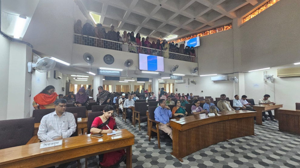 জাবিতে "সাম্প্রতিক হাম প্রাদুর্ভাব: জাতীয় প্রস্তুতি শক্তিশালীকরণ" শীর্ষক সেমিনার অনুষ্ঠিত