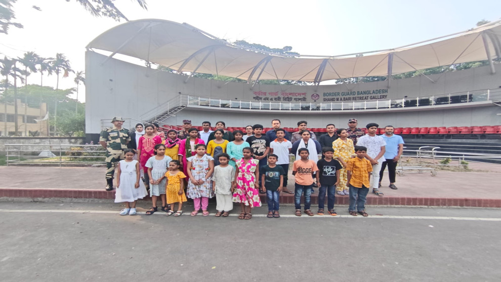 বেনাপোল দিয়ে ট্রাভেল পারমিটের মাধ্যমে ভারত থেকে ২১ কিশোর-কিশোরীকে বাংলাদেশে প্রত্যাবর্তন