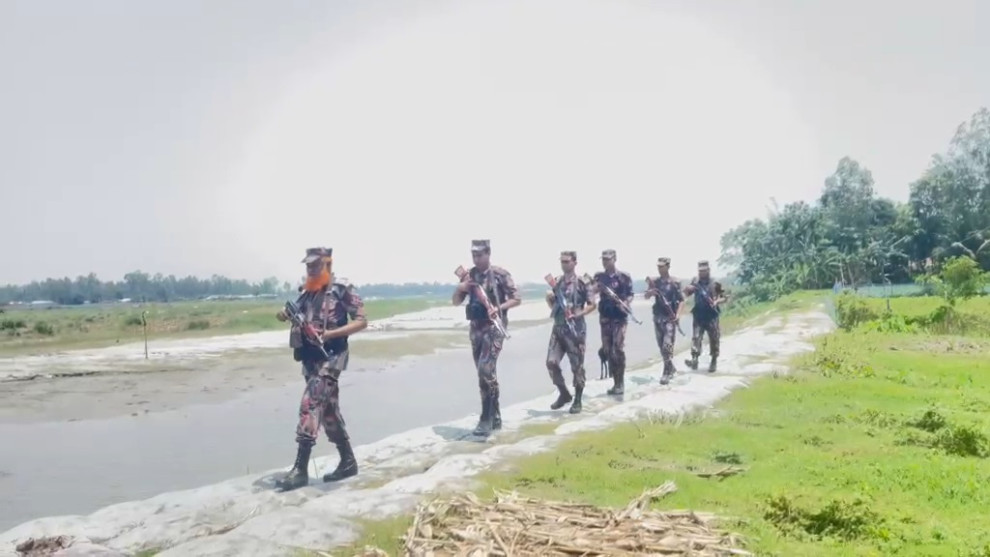 ১৯৮ কিলোমিটার সীমান্তে বিজিবির কড়া নজরদারি অবৈধ অনুপ্রবেশ ঠেকাতে সর্বোচ্চ সতর্কতা