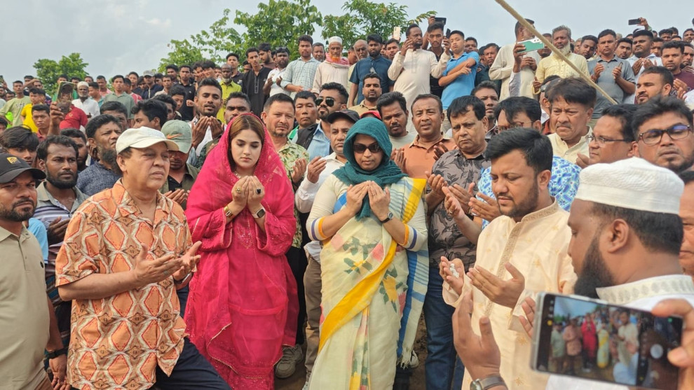 যোগ্যছলা ইউনিয়নে ৫ কিলোমিটার খাল খনন কর্মসূচীর উদ্ধোধন, বিএনপি নির্বাচনে দেয়া ইশতেহার বাস্তবায়ন করছে: আব্দুল ওয়াদুদ ভুঁইয়া