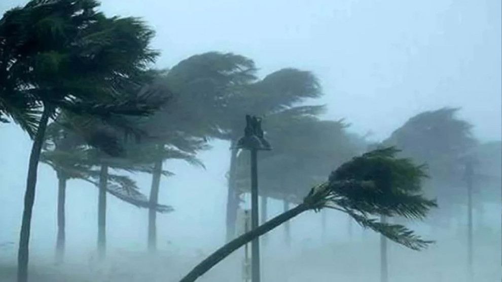 দুপুরের মধ্যে দেশের ৮ অঞ্চলে ঝড়ের শঙ্কা