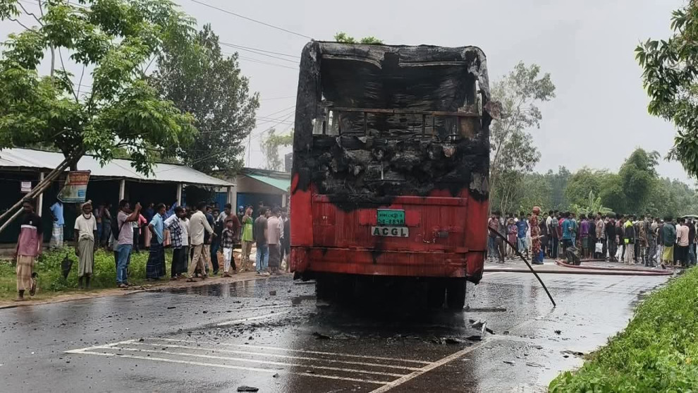 চট্টগ্রামে বিআরটিসি বাসের ধাক্কায় বাবা-ছেলের মর্মান্তিক মৃত্যু