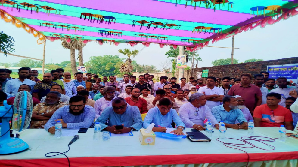 চারটি গুরুত্বপূর্ণ সড়ক নির্মাণ কাজের ভিত্তি স্থাপন উদ্বোধন করেন সংসদ সদস্য মোঃ মজিবুর রহমান