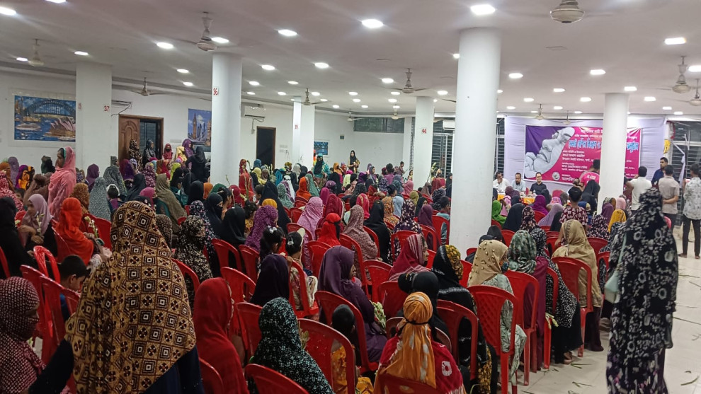 আলোর পথে বেনাপোলের ৫০০ নারী: নেপথ্যে ‘আলোকিত নারী উন্নয়ন সংস্থা