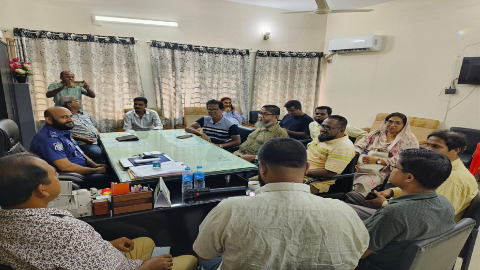 আমতলী থানার নবাগত ওসির সাথে সাংবাদিকদের মত বিনিময়