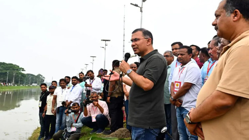দেশ ও পরিবেশ রক্ষায় সবাইকে কাঁধে কাঁধ মিলিয়ে কাজ করতে হবে: প্রধানমন্ত্রী