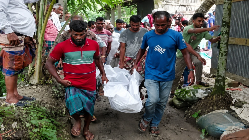 বাগেরহাটের শরণখোলায় দম্পতির মরদেহ উদ্ধার, মিলেছে হাতে লেখা চিরকুট