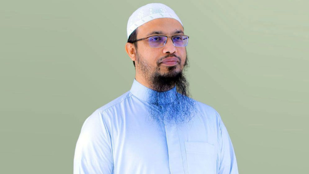 ফরজ গোসল না করে নারীদের ঘরের কাজ করার প্রসঙ্গে যা বললেন শায়খ আহমাদুল্লাহ