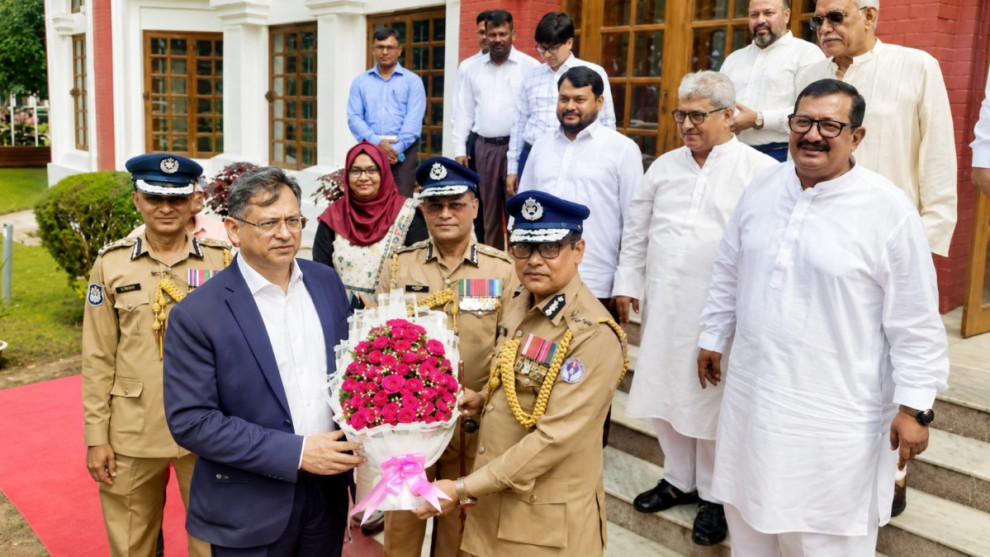 রাজশাহী সারদায় ২৭তম Cপ্রশিক্ষণ  সমাপনী কুচকাওয়াজ অনুষ্ঠিত