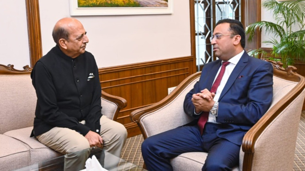 হাসিনার রাজনৈতিক বক্তব্য ঠেকাতে ভারতের সহযোগিতা চাইল ঢাকা