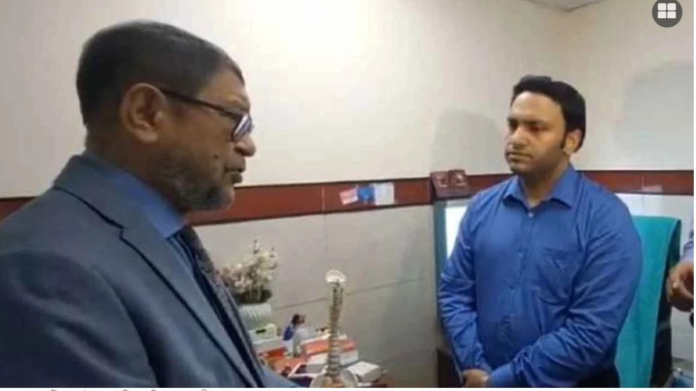 অফিস ফাঁকি দিয়ে চেম্বারে, চিকিৎসকের বরখাস্তের নির্দেশ