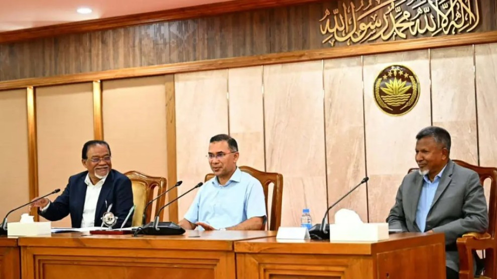 মানুষের কল্যাণে দায়িত্বশীল ও মানবিকভাবে কাজ করুন: ইউএনওদের প্রধানমন্ত্রী