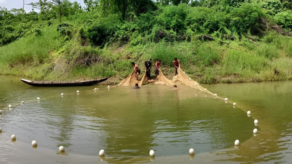 সোমবার মধ্যরাত থেকে কাপ্তাই হ্রদে মৎস্য আহরণ শুরু