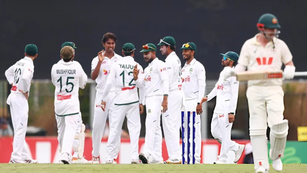 হাসান-তাসকিনদের প্রশংসায় হার্শা ভোগলে