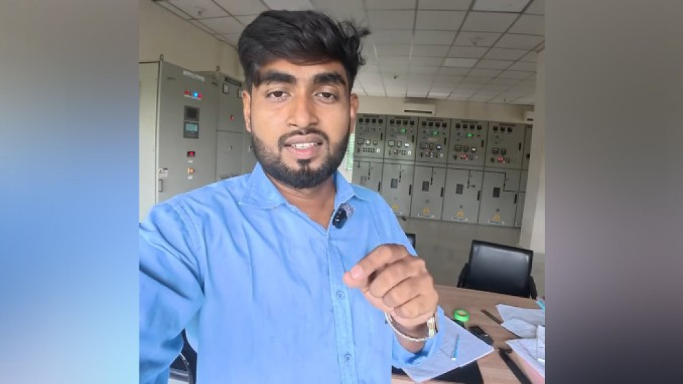 লোডশেডিংয়ের ভিডিও প্রকাশ, চাকরি হারালেন পল্লী বিদ্যুতের কর্মী