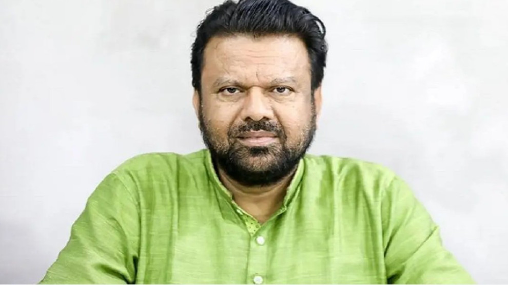 মানবতাবিরোধী অপরাধ মামলায় শ্যামল দত্তসহ ৩ সাংবাদিককে হাজিরের নির্দেশ