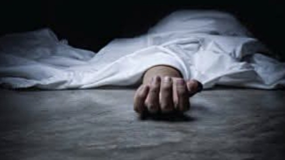 কালিয়াকৈরে নদীর পাড়ে বৃদ্ধের অর্ধগলিত মরদেহ উদ্ধার করা হয়