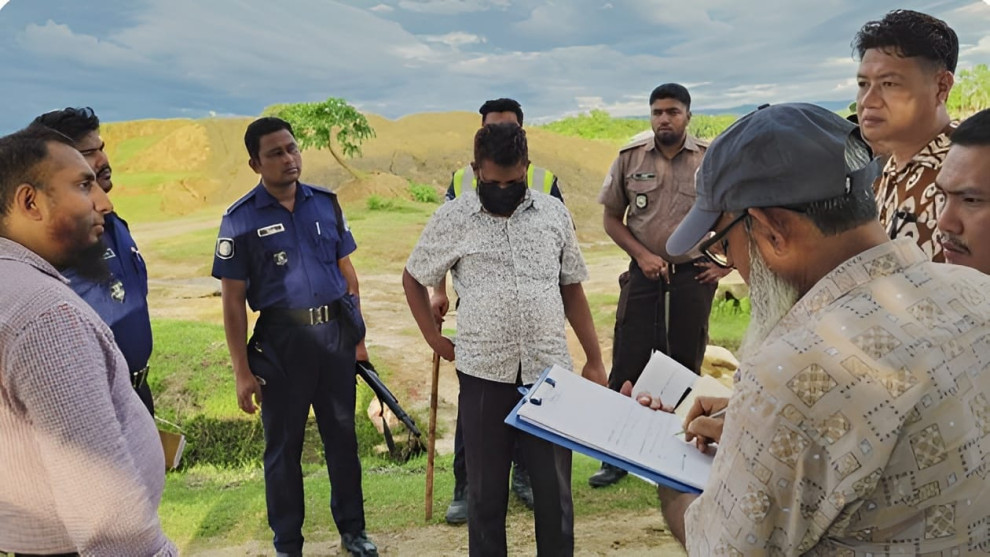 বাঘাইছড়িতে অবৈধ বালু উত্তোলনের অভিযোগে বিএনপি নেতাসহ ১৩ জনের বিরুদ্ধে মামলা