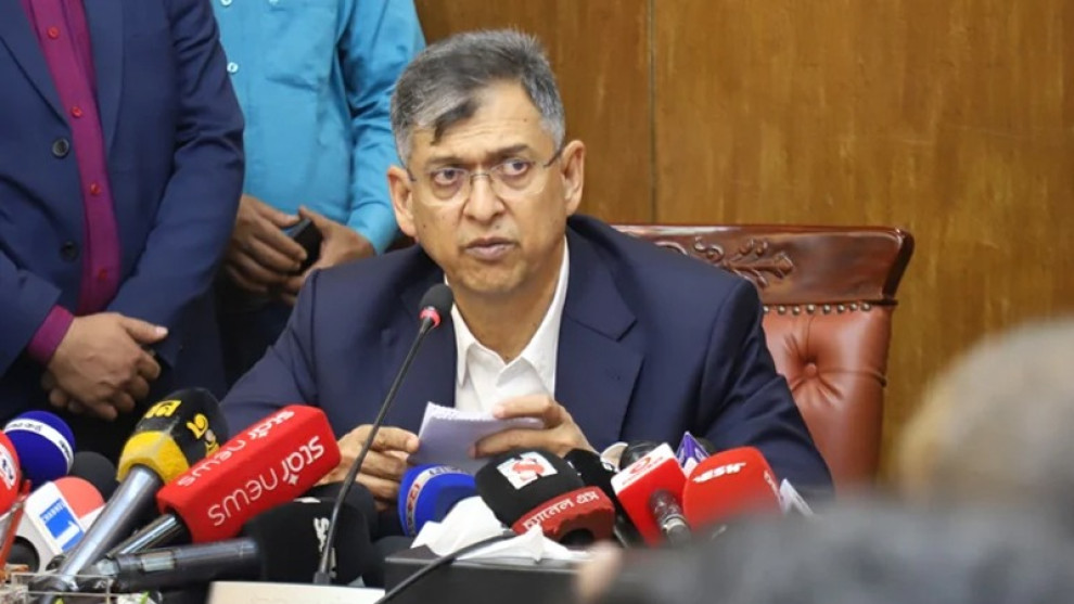 সংসদ সদস্যরা নিজ দলের সিদ্ধান্ত অনুযায়ী ভোট দেবেন: স্বরাষ্ট্রমন্ত্রী