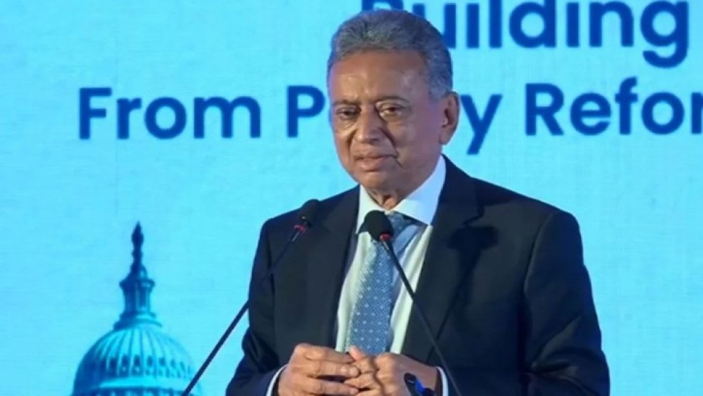 বিদ্যুৎ ও গ্যাস সংকট কাটাতে সময় লাগবে: অর্থমন্ত্রী