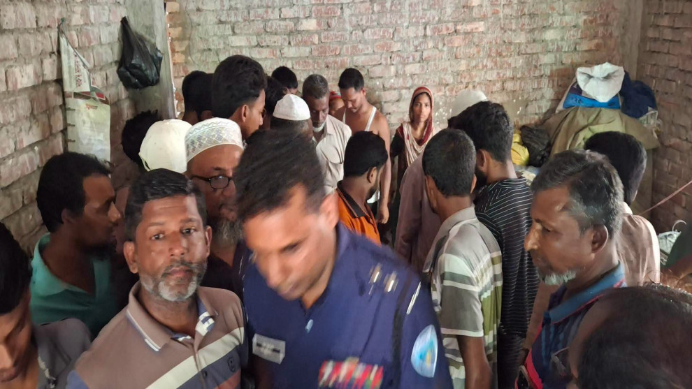 নবাগে বিদ্যুতস্পৃস্ট হয়ে কৃষকের মৃত্যু>>