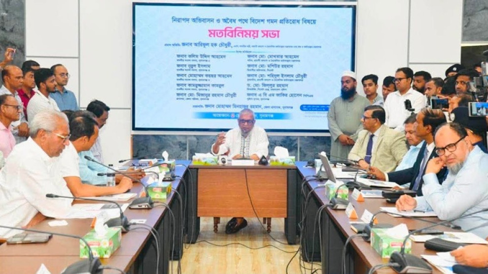 বিনা খরচে ১০ হাজার কর্মী নেবে মালয়েশিয়া সরকার: প্রবাসীকল্যাণমন্ত্রী