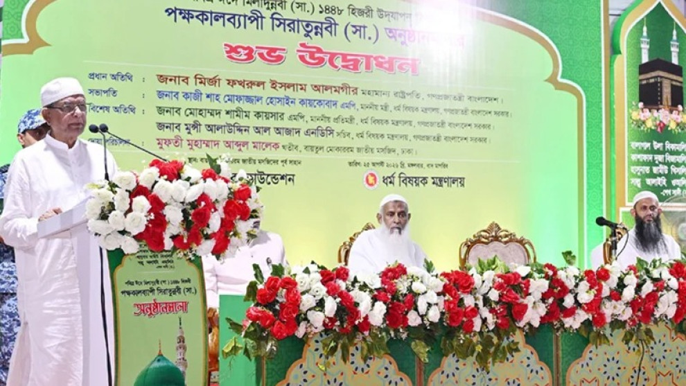 বিভেদ, প্রতিহিংসা ও প্রতিশোধ কোনও জাতিকে শক্তিশালী করে না: রাষ্ট্রপতি