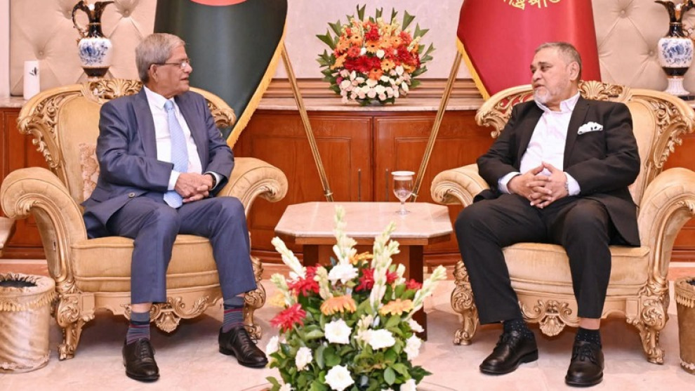 রাষ্ট্রপতির সঙ্গে প্রধান নির্বাচন কমিশনারের সৌজন্য সাক্ষাৎ