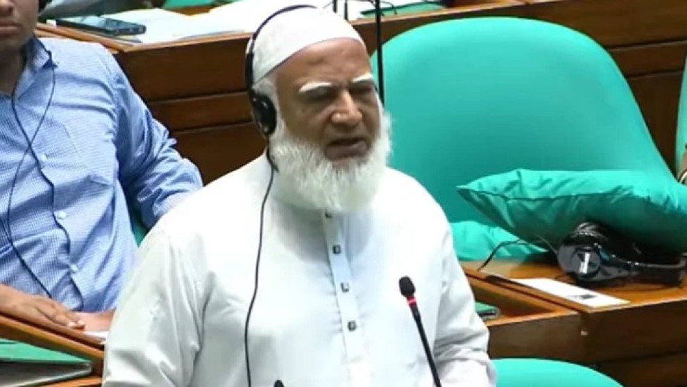 ‘স্বরাষ্ট্রমন্ত্রী সংসদে তুচ্ছ-তাচ্ছিল্য করেন’, অভিযোগ বিরোধীদলীয় নেতার